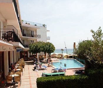 Hotel Reimar 산 안토니 드 칼론헤 외부 사진